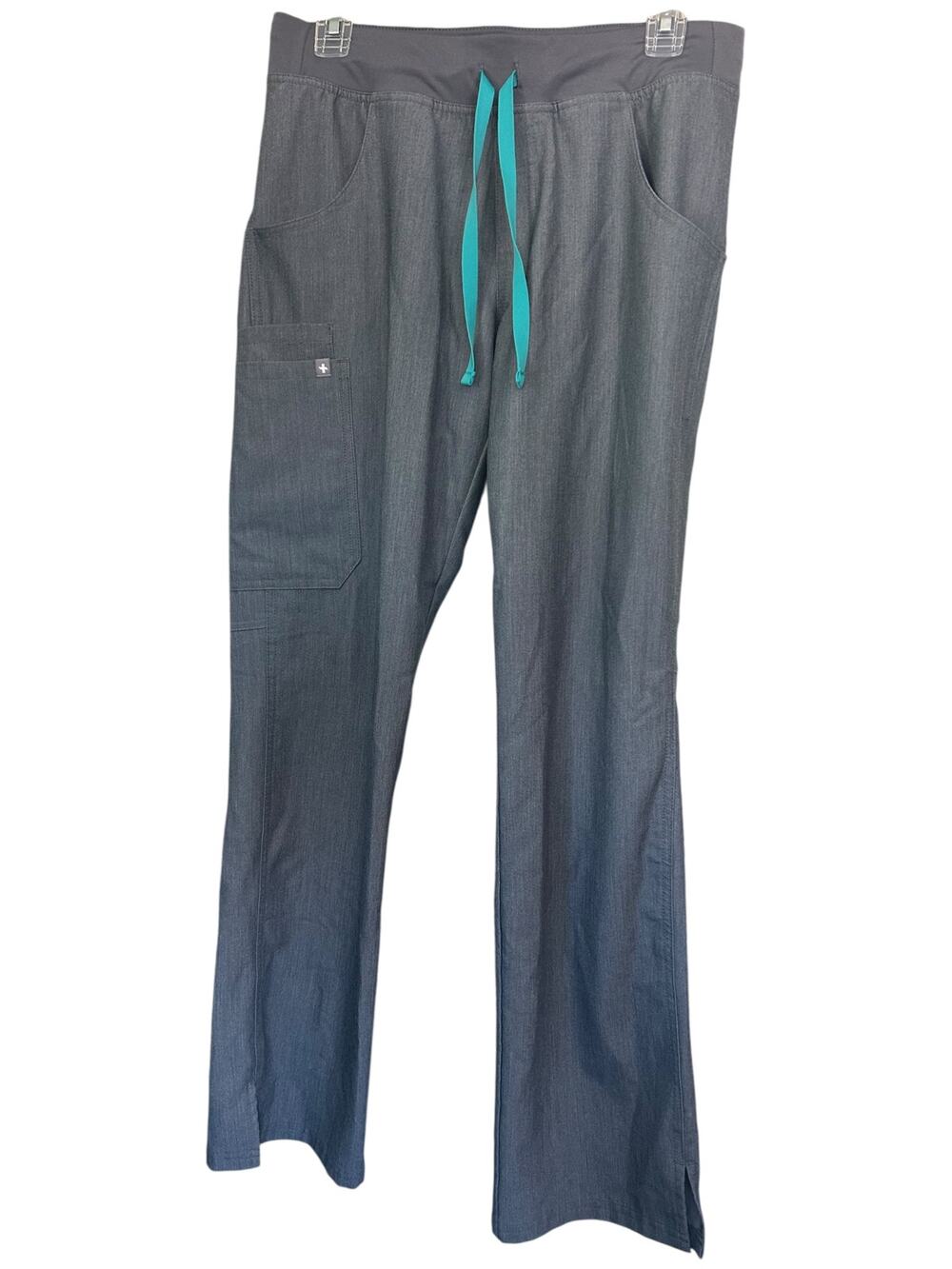 NWOT Kade Cargo Scrub Pants in Graphite Size Small